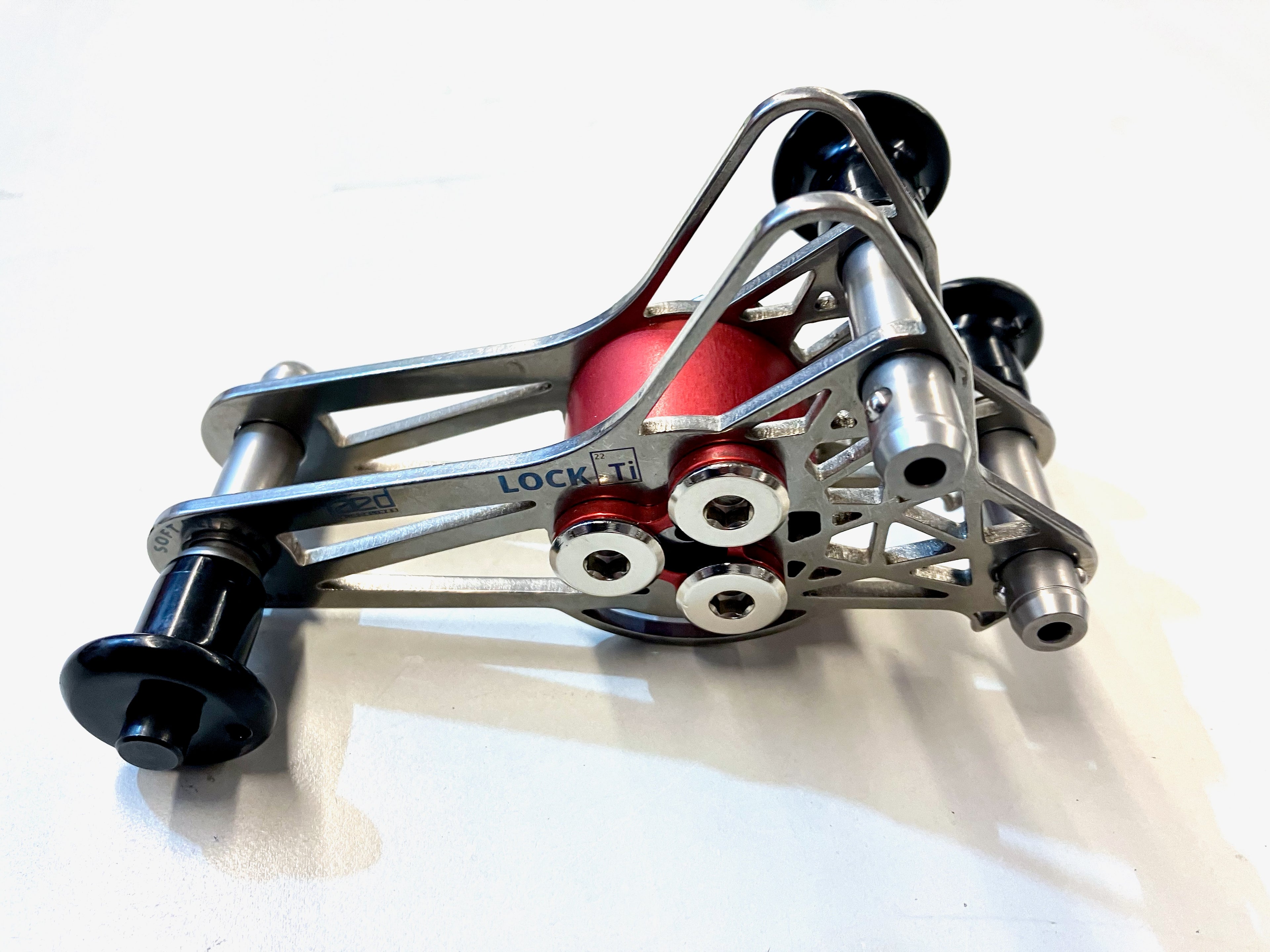 TiLock 19mm - stainless PushPins - slightly used