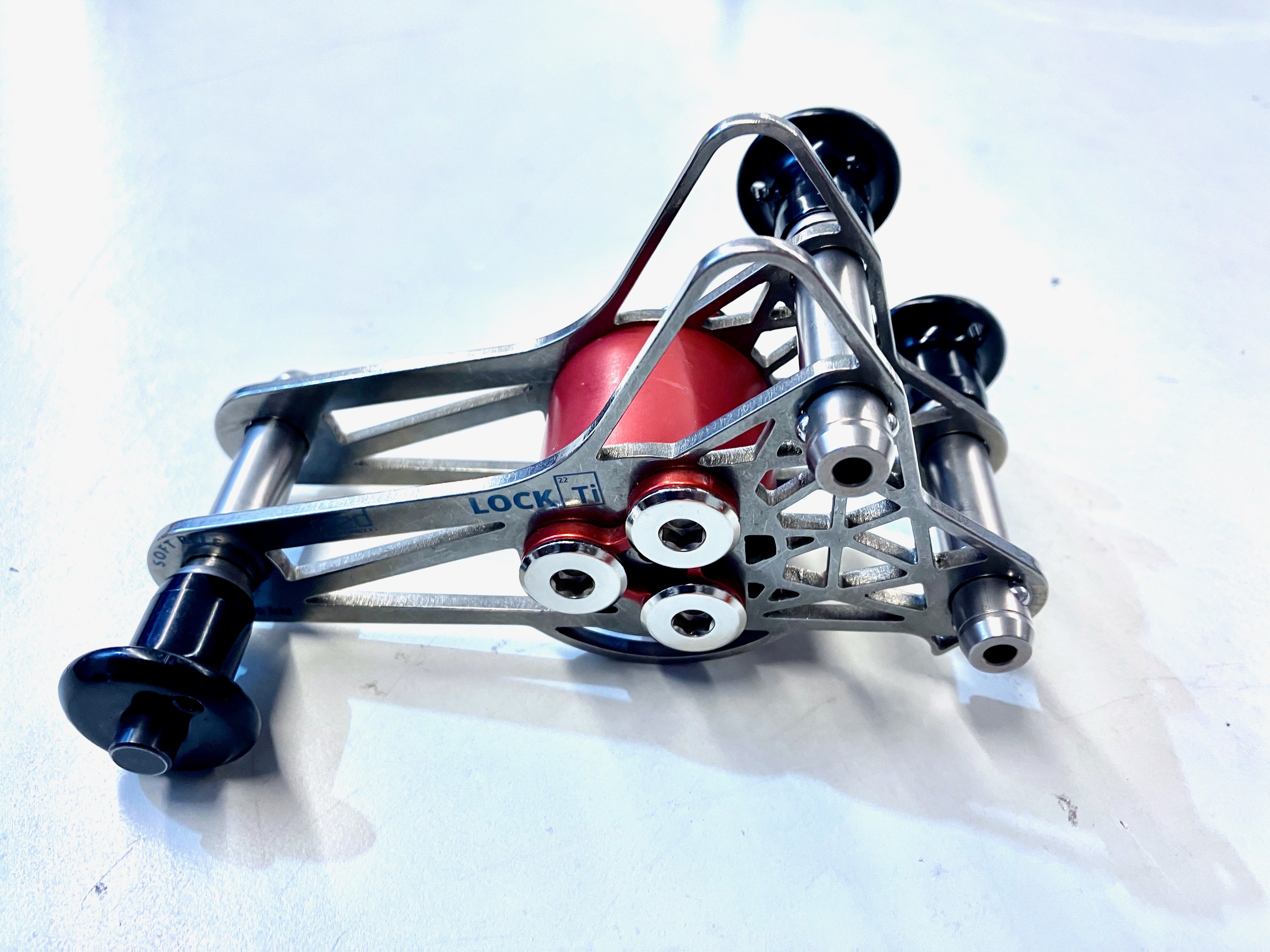 TiLock 25mm - stainless PushPins - slightly used