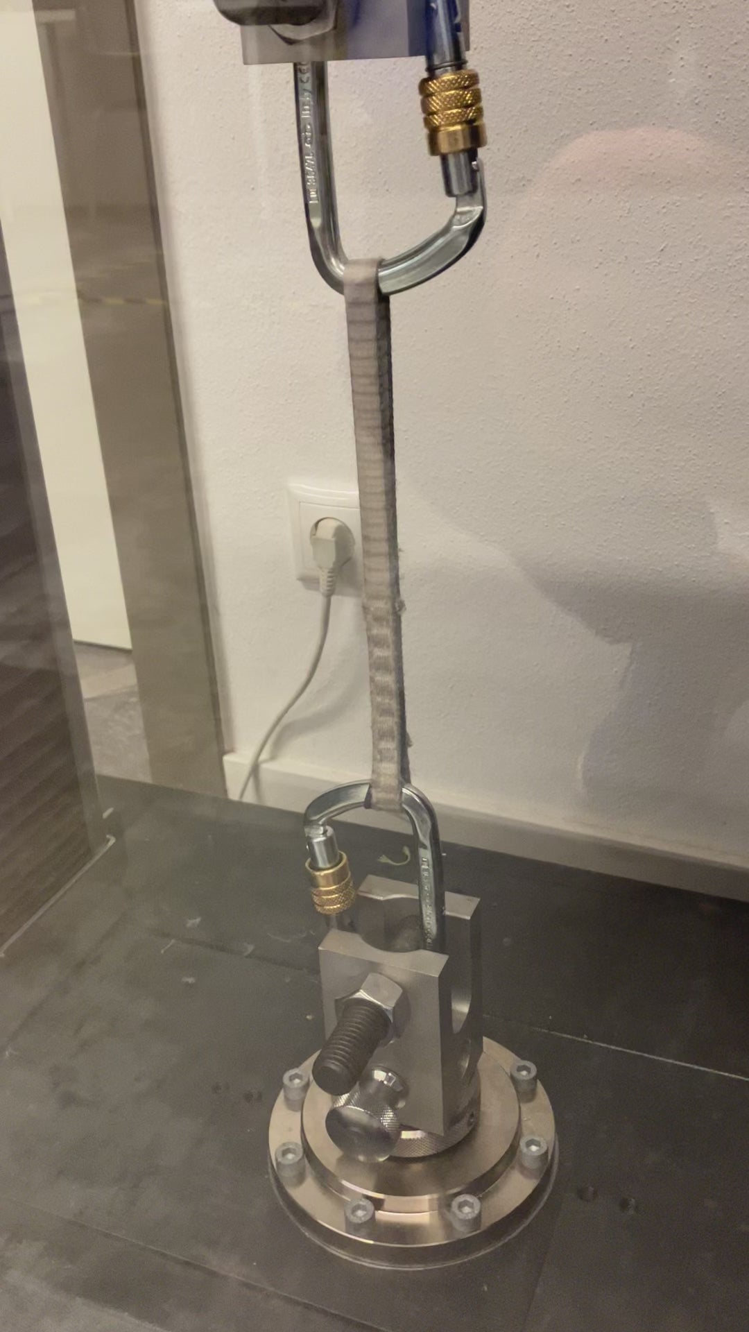 Break Test / Tensile Test Service