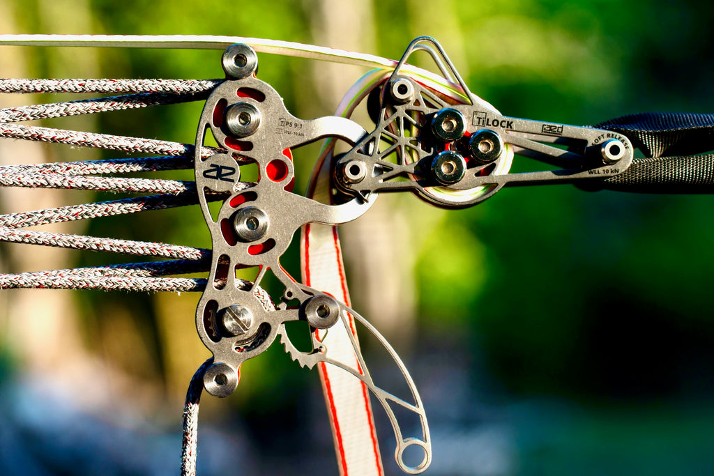 raed TiPS 9:1 Titanium Slackline Pulley System. Ultralightweight, high efficiency tensioning.