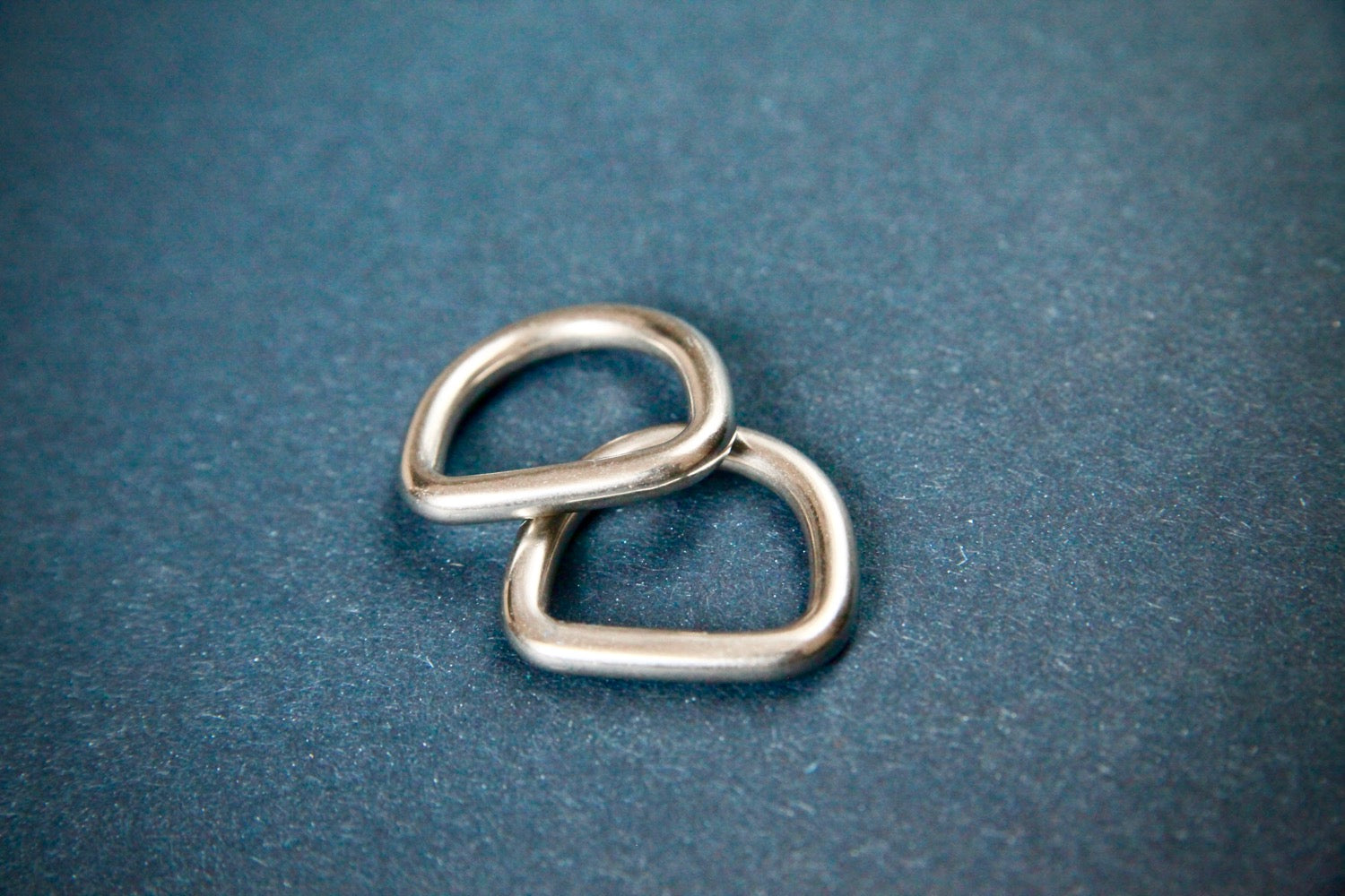 2 * Seasure D-Ring Linelocker